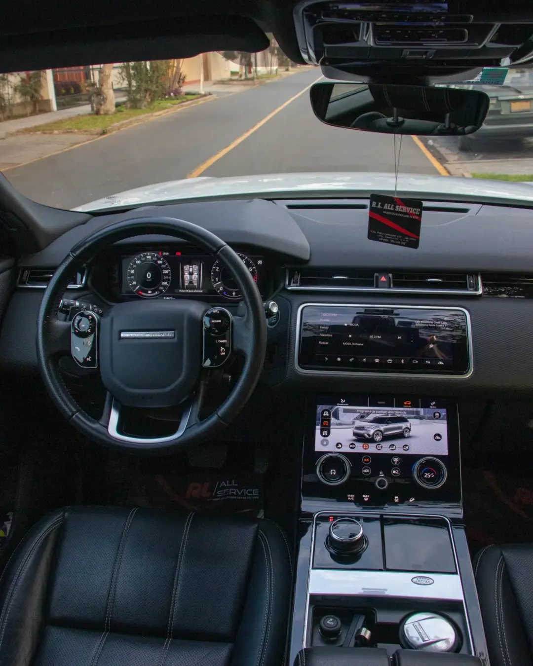 Land Rover Range Rover Velar