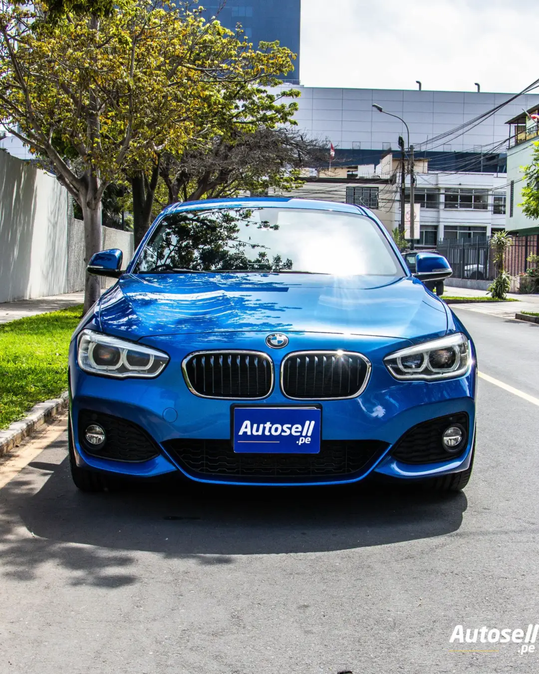 BMW 120i