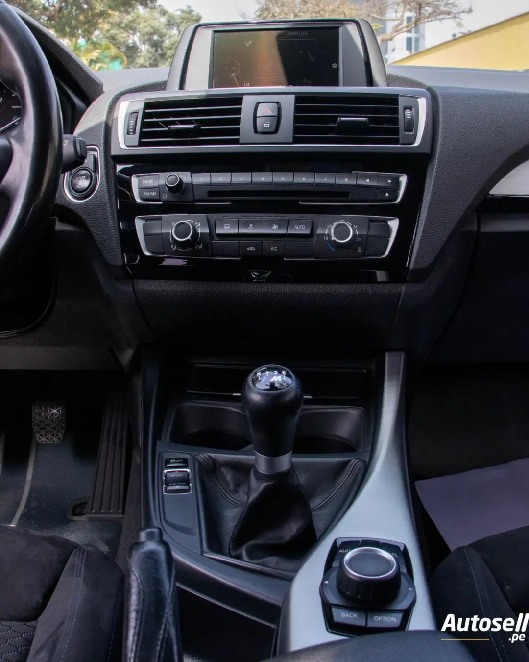 BMW 120i