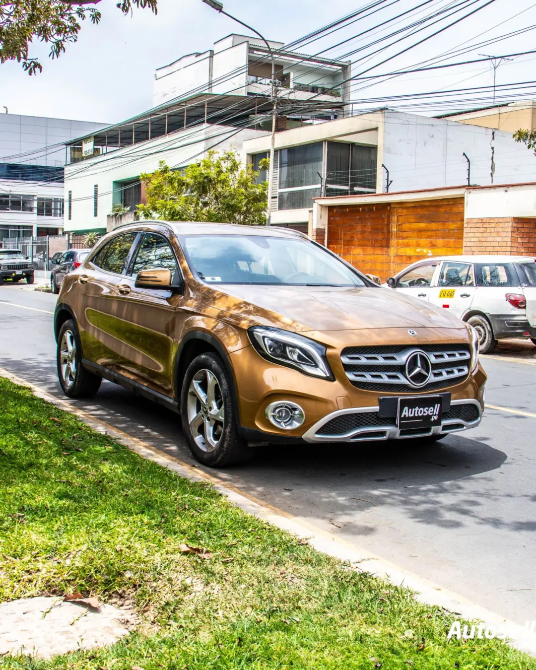 Mercedes Benz GLA 200 miniatura 6