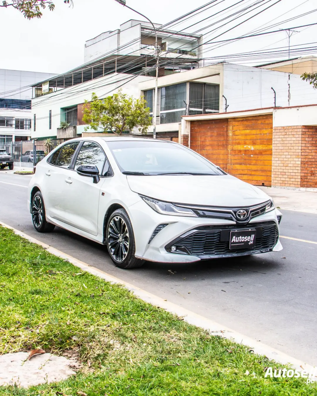 Toyota Corolla miniatura 6