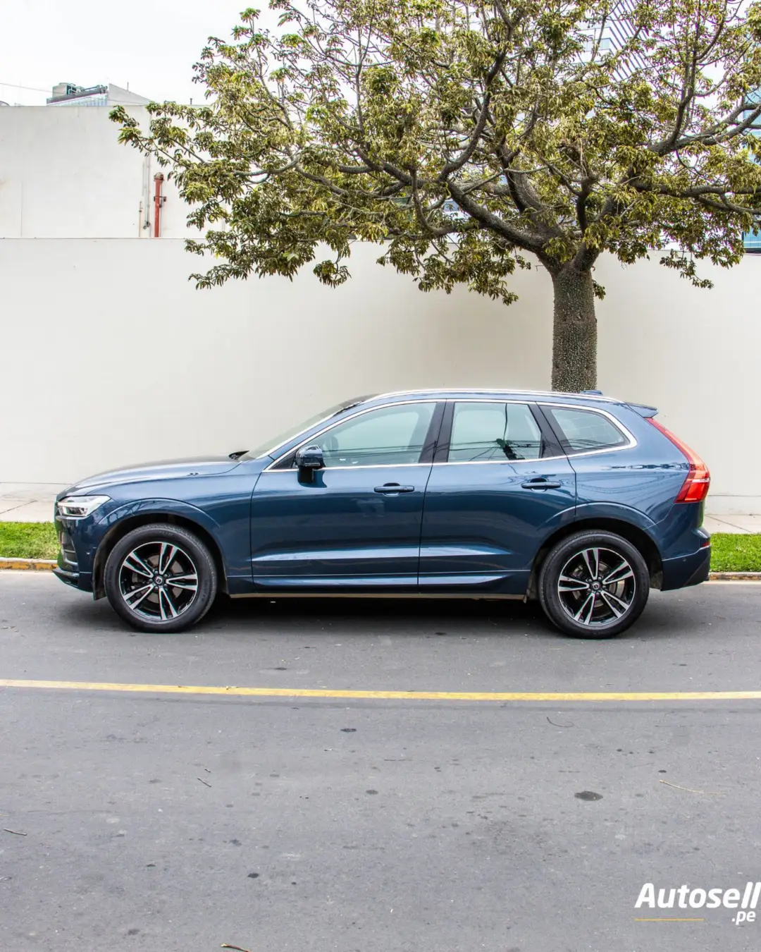 Volvo XC60 miniatura 2