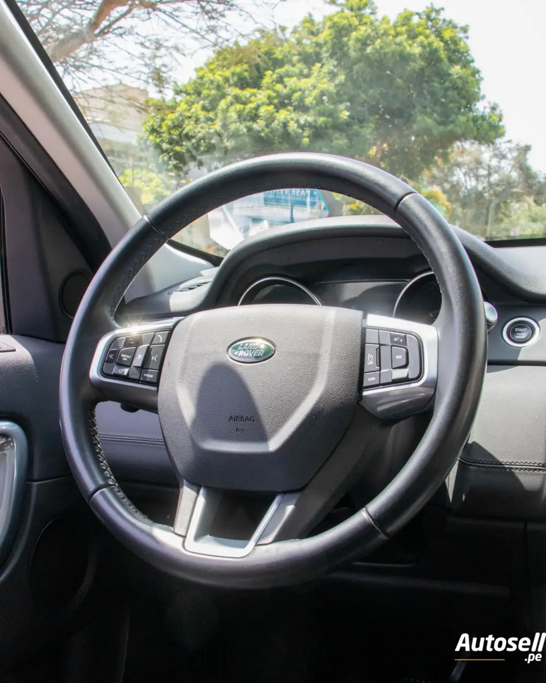 Land Rover Discovery Sport miniatura 11