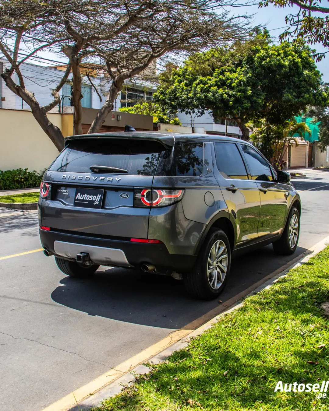 Land Rover Discovery Sport miniatura 5