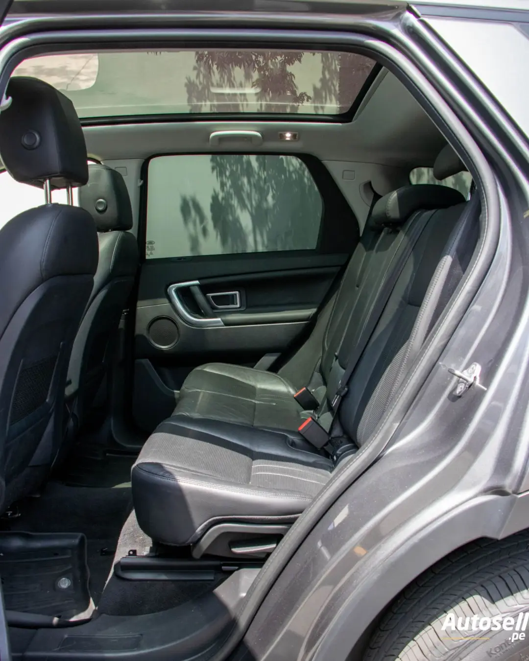 Land Rover Discovery Sport miniatura 9