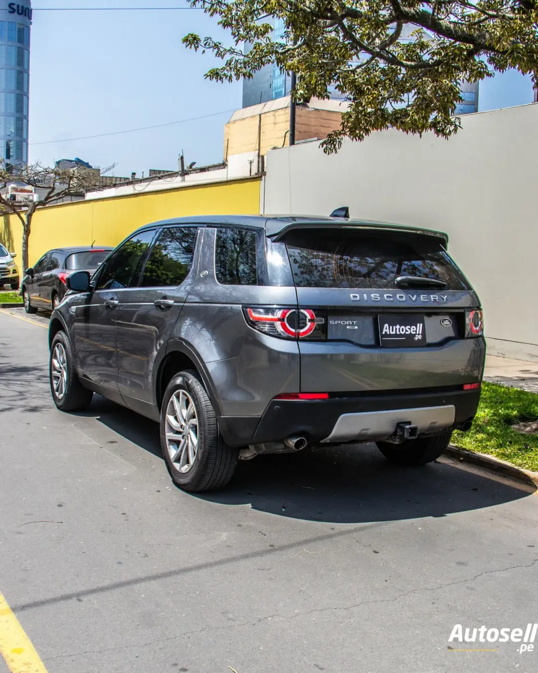 Land Rover Discovery Sport miniatura 3