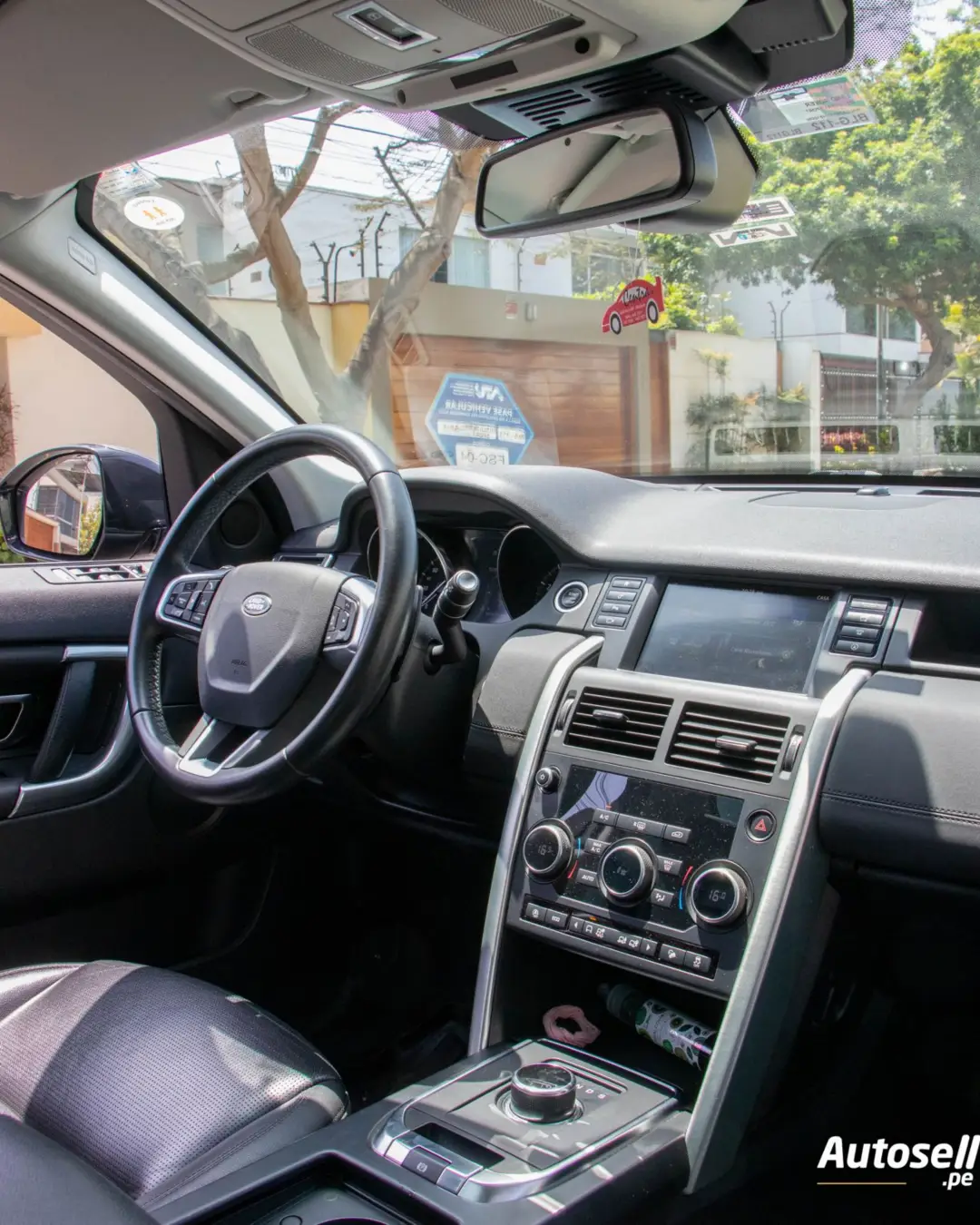 Land Rover Discovery Sport miniatura 10