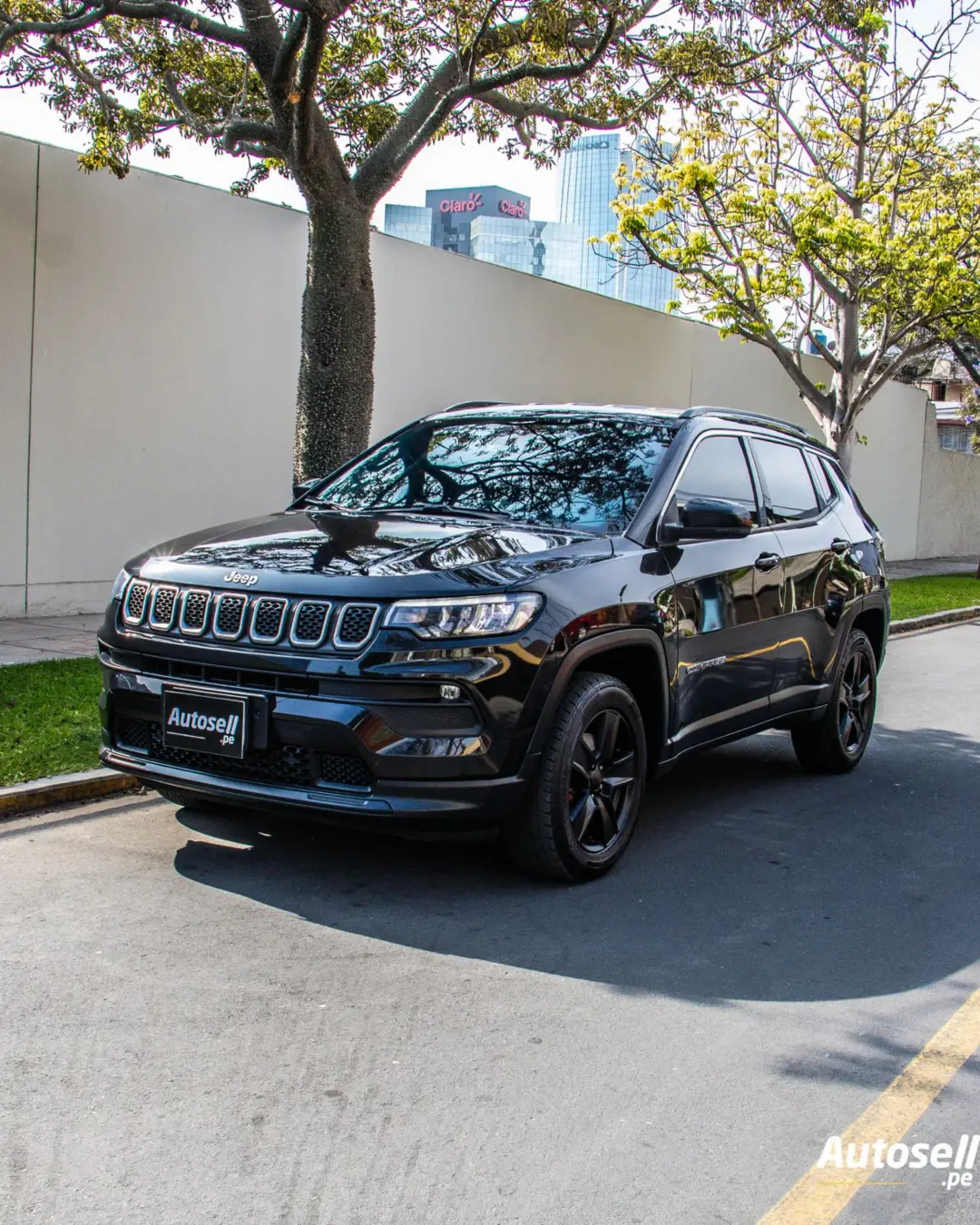 Jeep Compass Sport miniatura 1