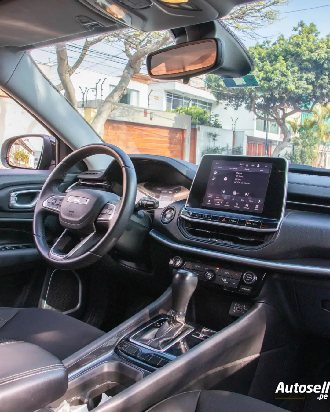 Jeep Compass Sport miniatura 10