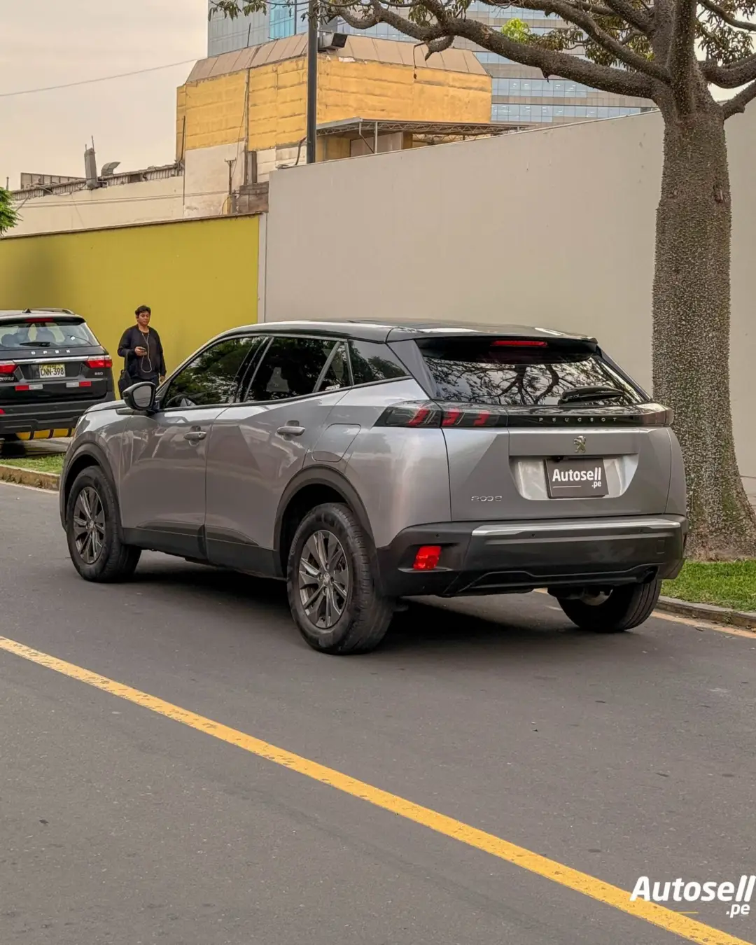 Peugeot New 2008 miniatura 3