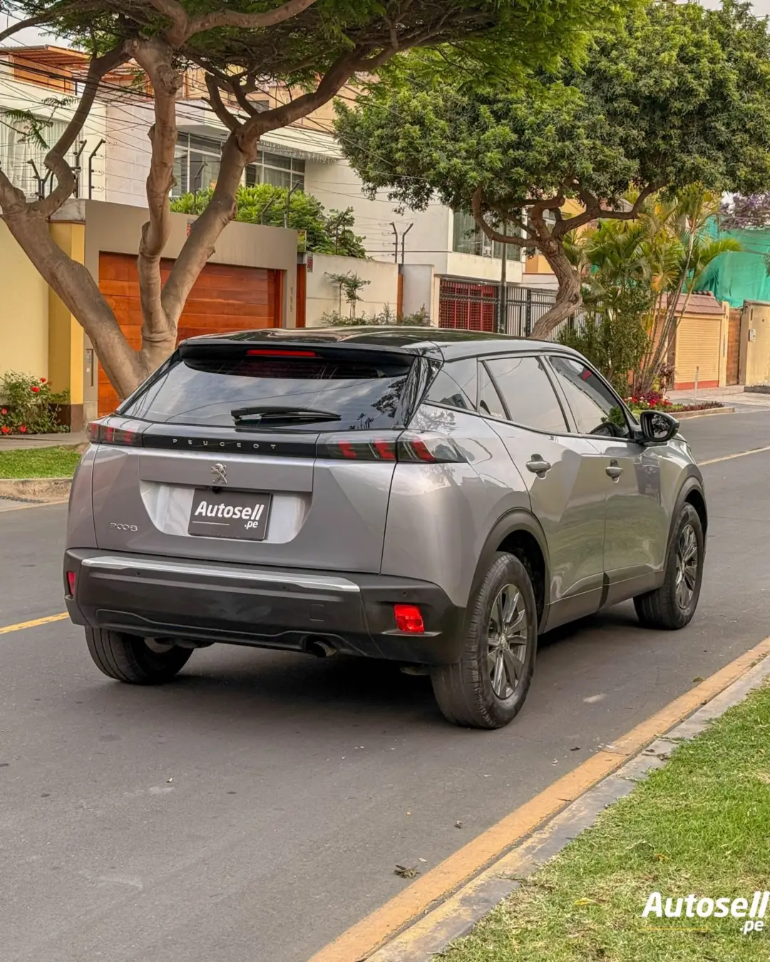 Peugeot New 2008 miniatura 5