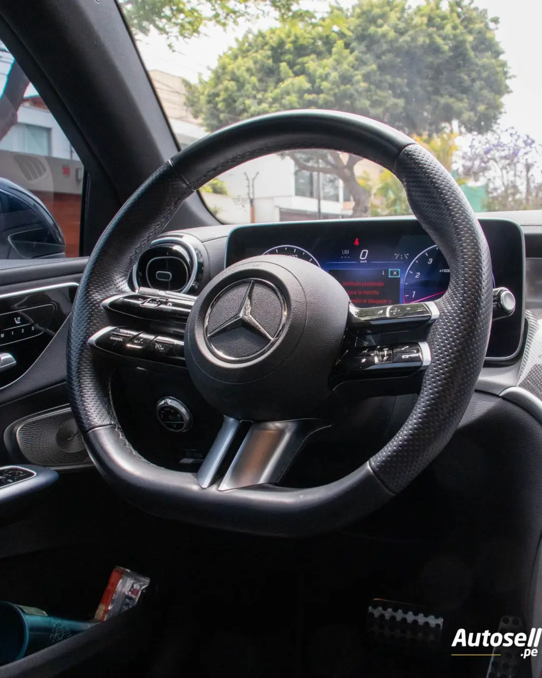 Mercedes Benz GLC 200 miniatura 14
