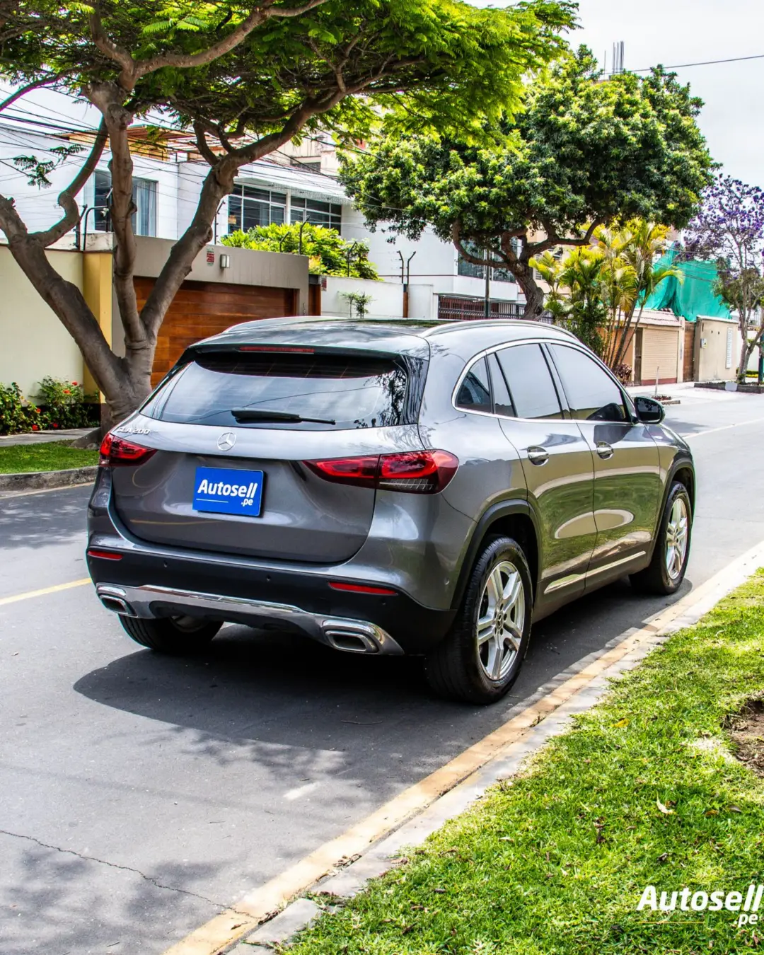 Mercedes Benz GLA 200 miniatura 5