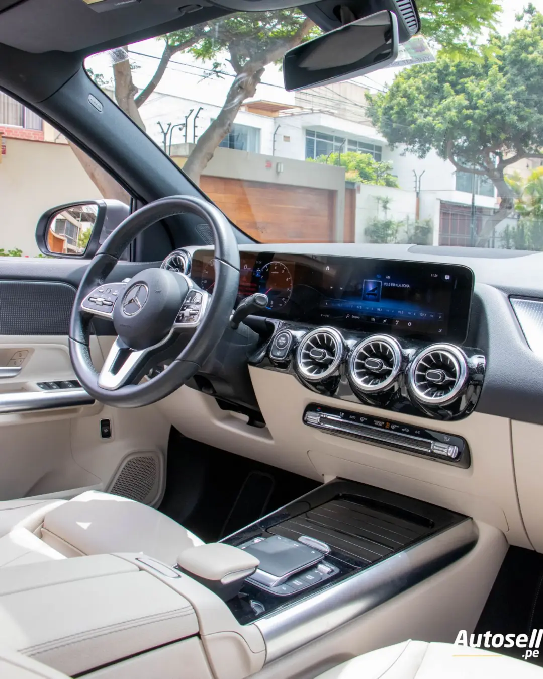 Mercedes Benz GLA 200 miniatura 10