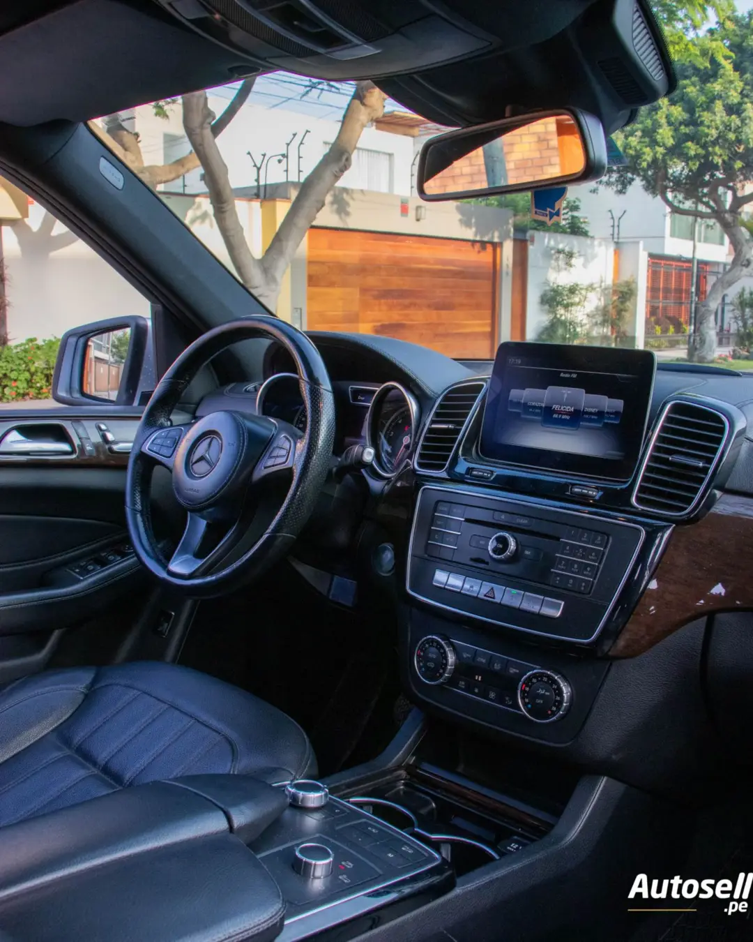 Mercedes Benz GLS 400 miniatura 10