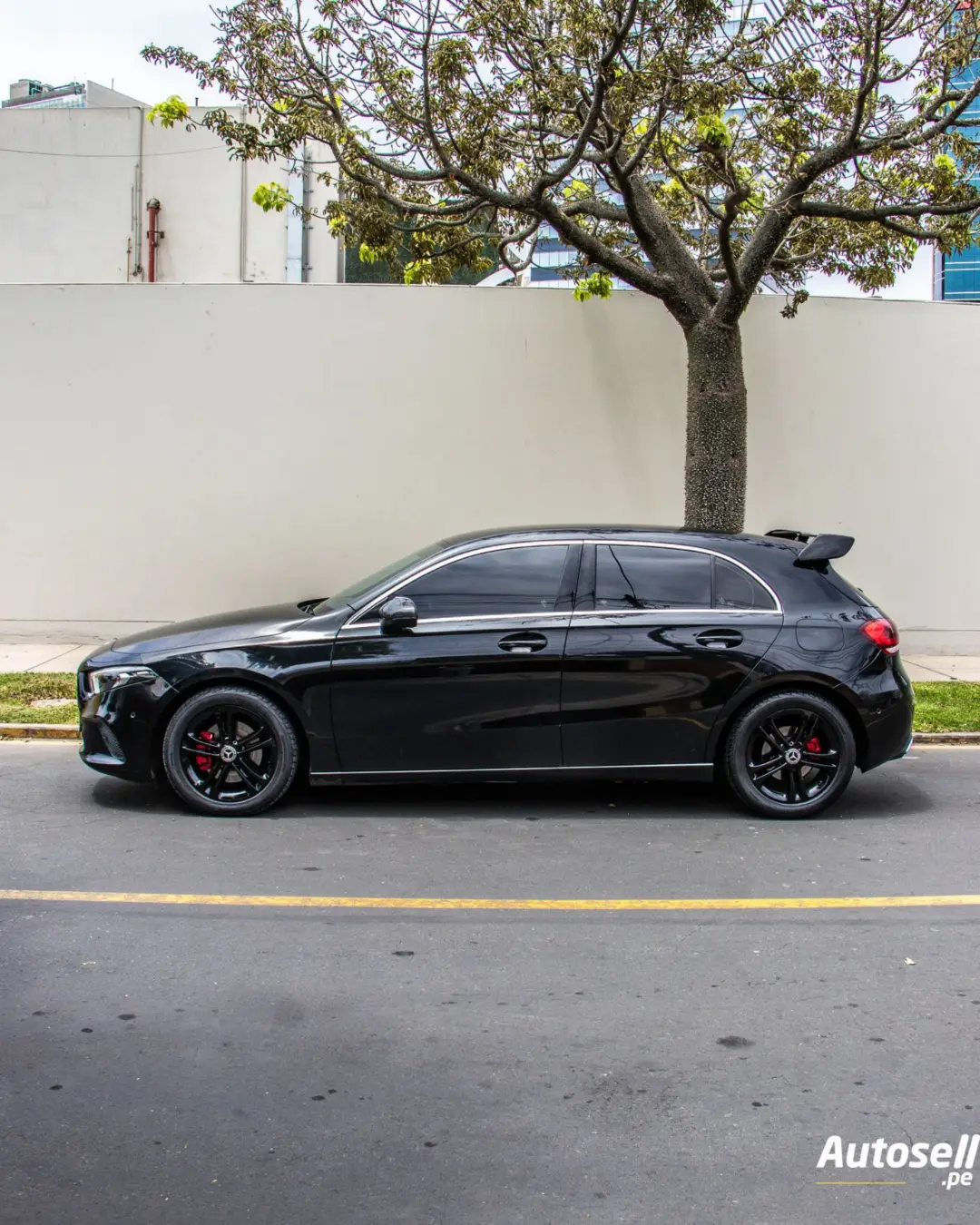 Mercedes Benz A200 miniatura 2