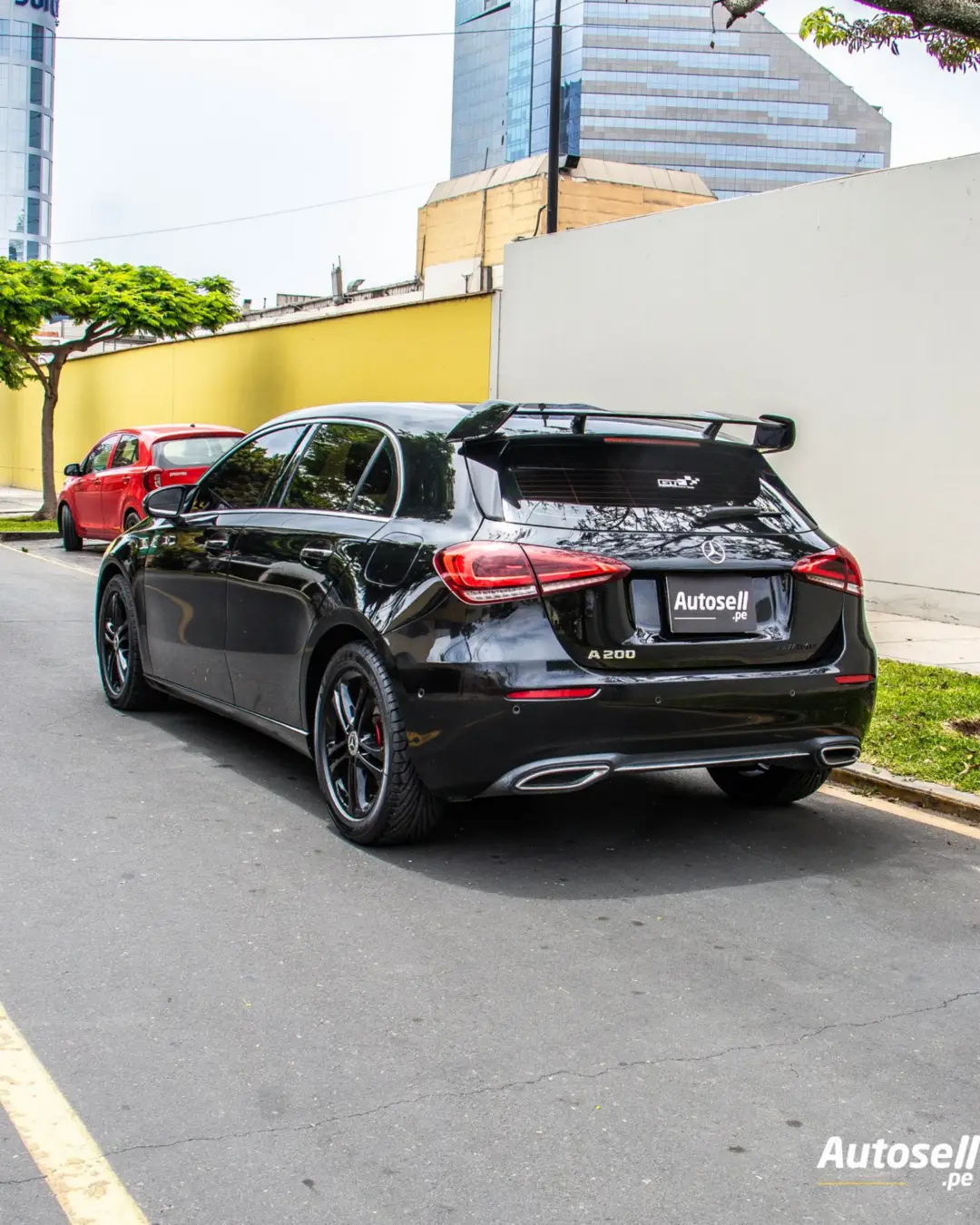 Mercedes Benz A200 miniatura 3