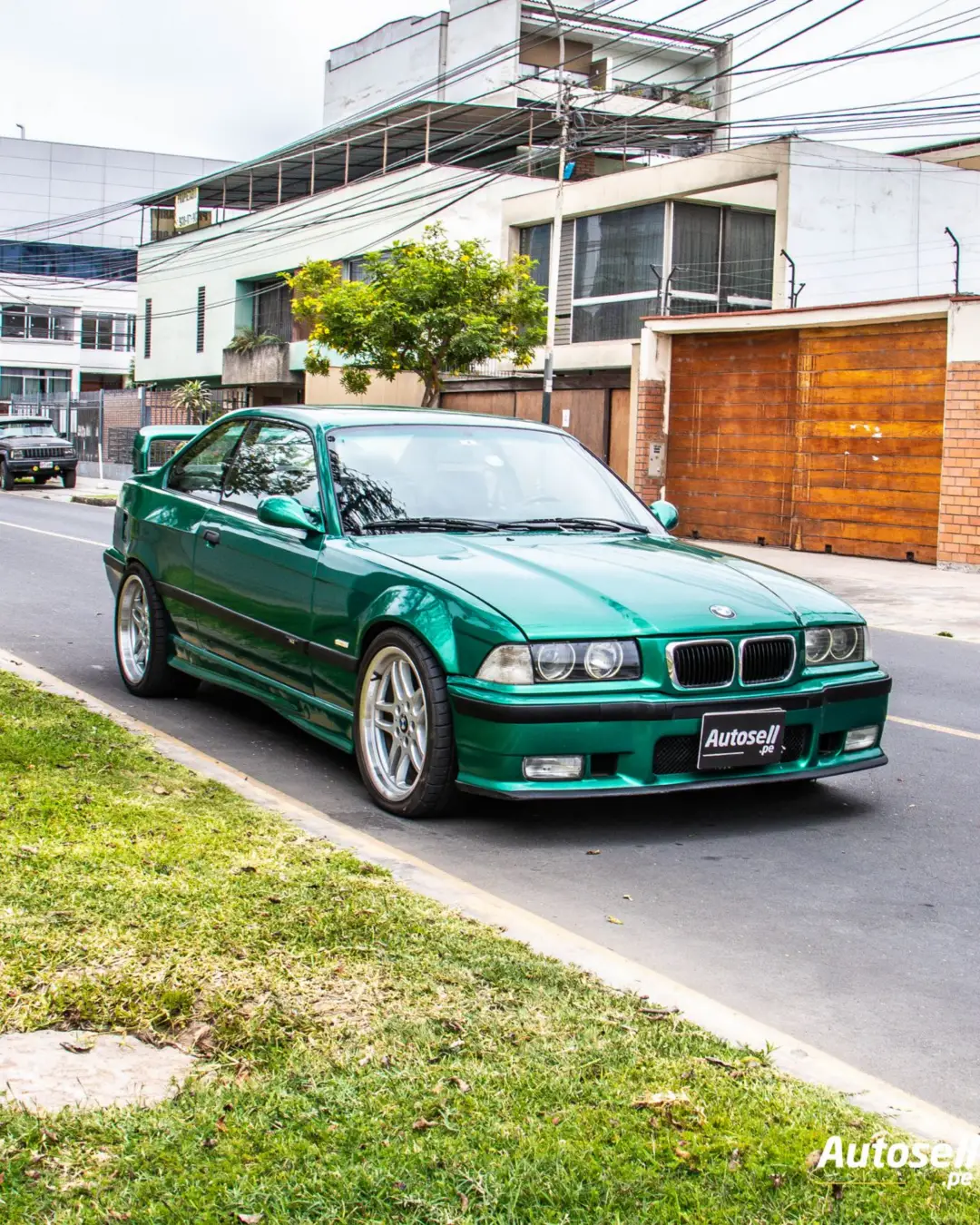 BMW 328i miniatura 5