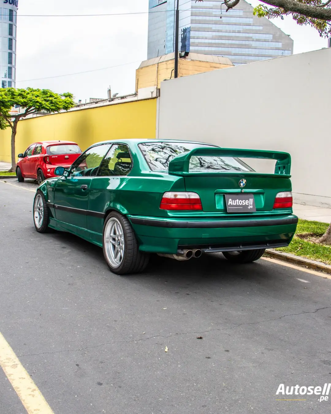 BMW 328i miniatura 3