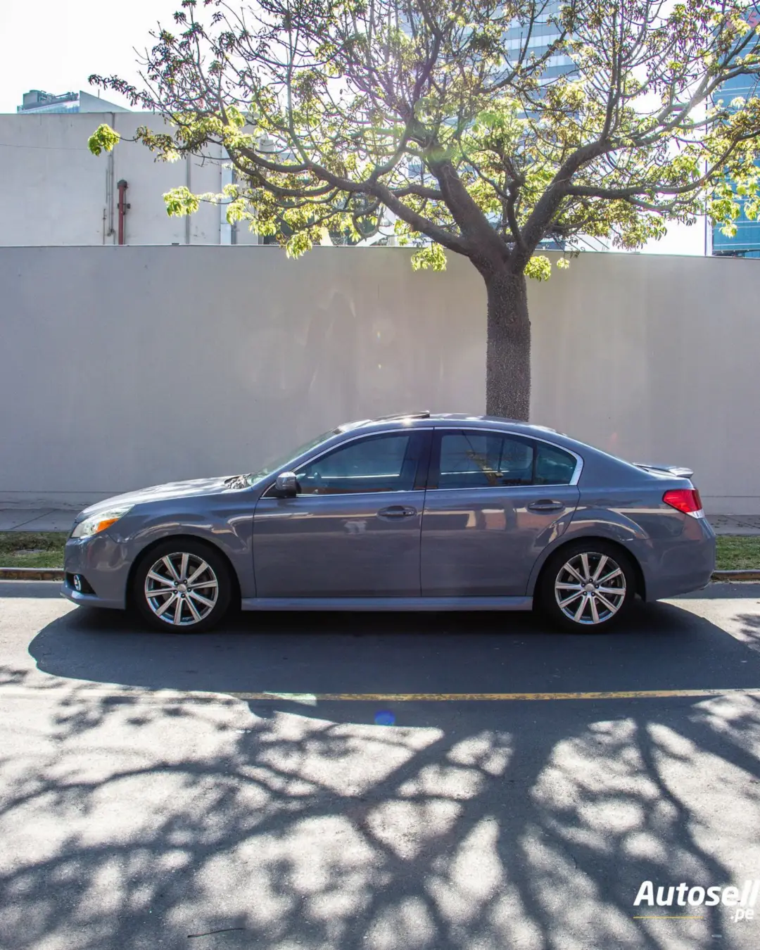 Subaru Legacy miniatura 2