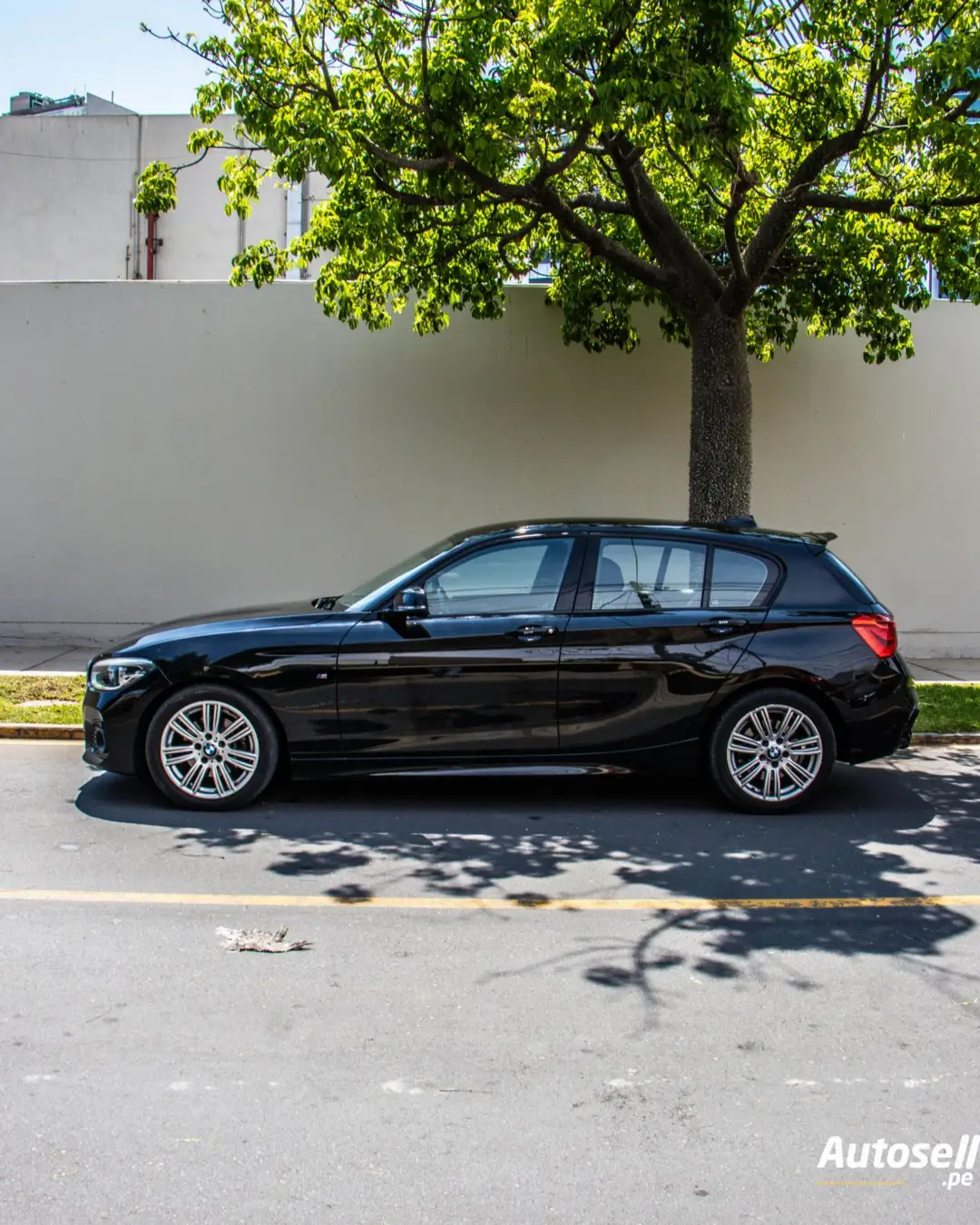 BMW 120i