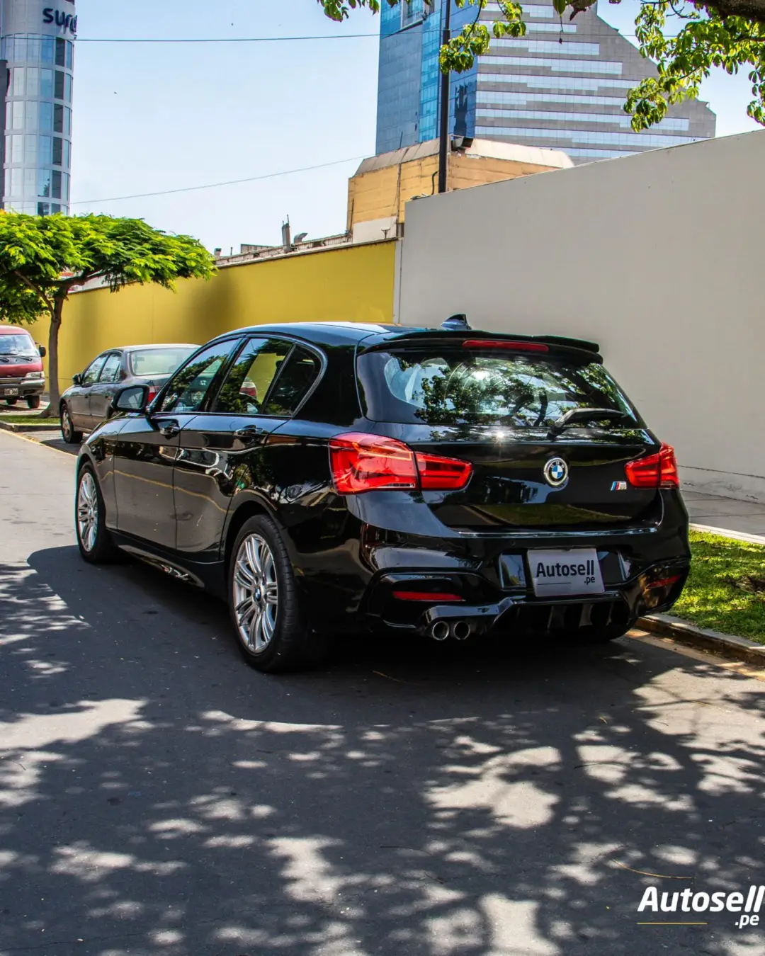 BMW 120i