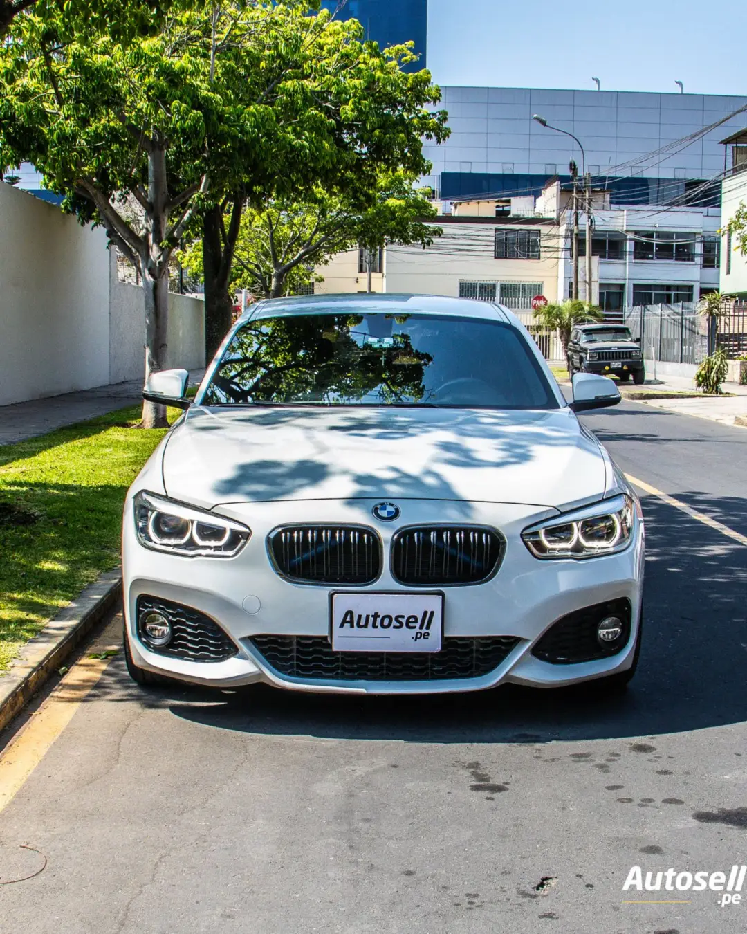 BMW 120i