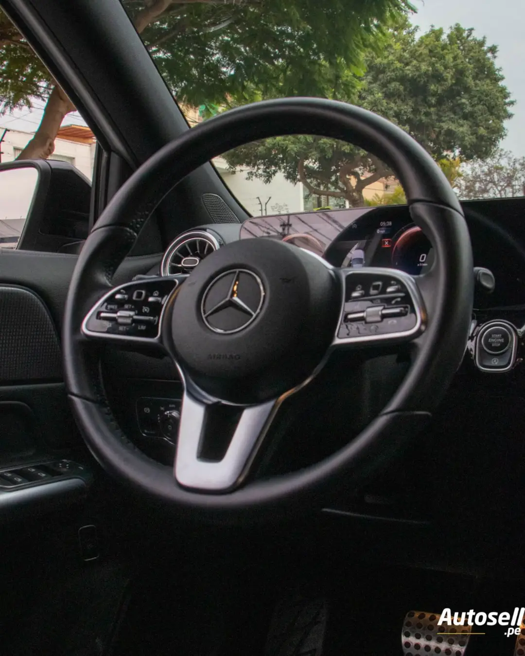 Mercedes Benz GLA 200