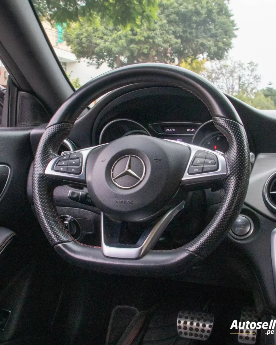 Mercedes Benz CLA 200 miniatura 11