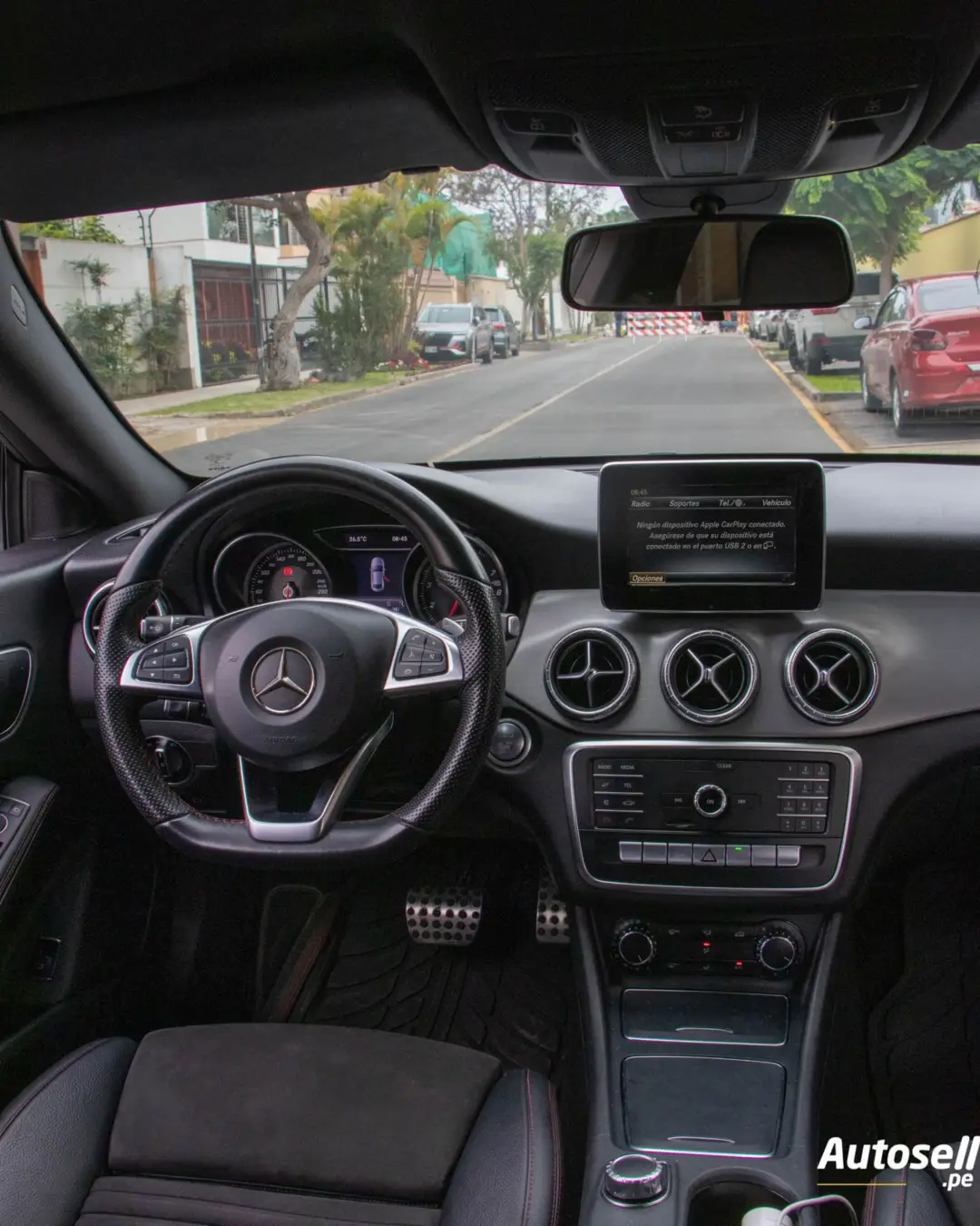 Mercedes Benz CLA 200 miniatura 9