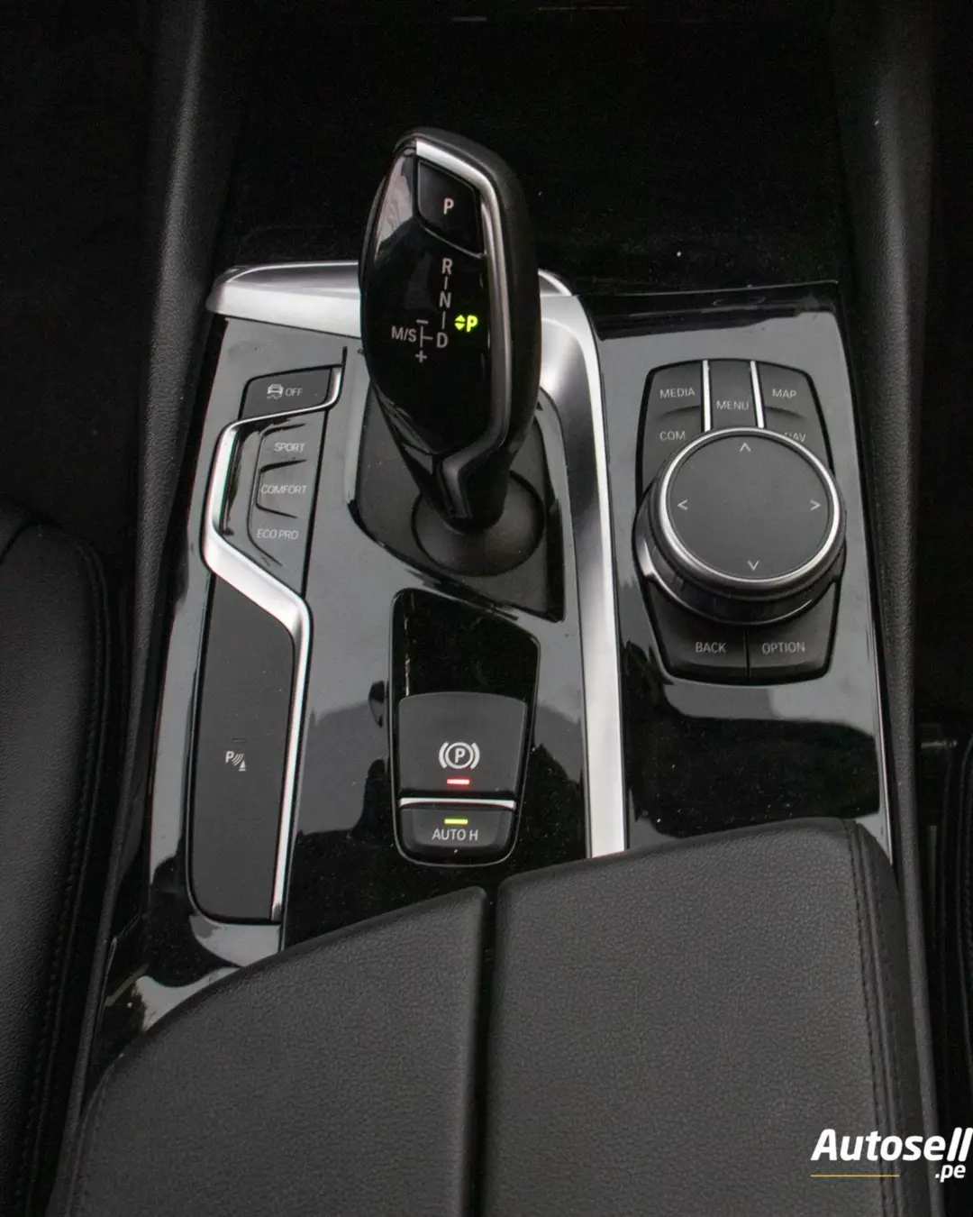 BMW 520i miniatura 12