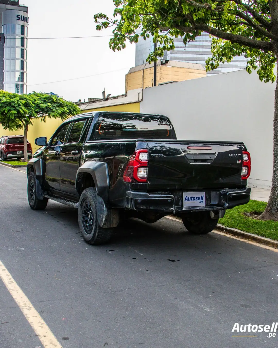 Toyota Hilux miniatura 3