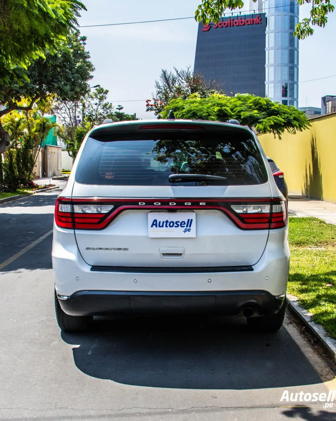 Dodge Durango miniatura 4