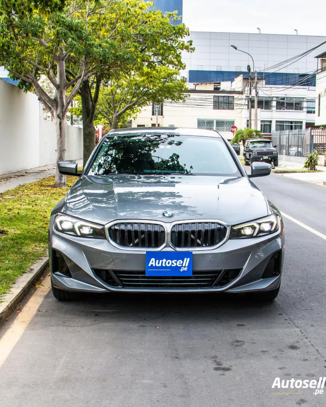 BMW 320i miniatura 7