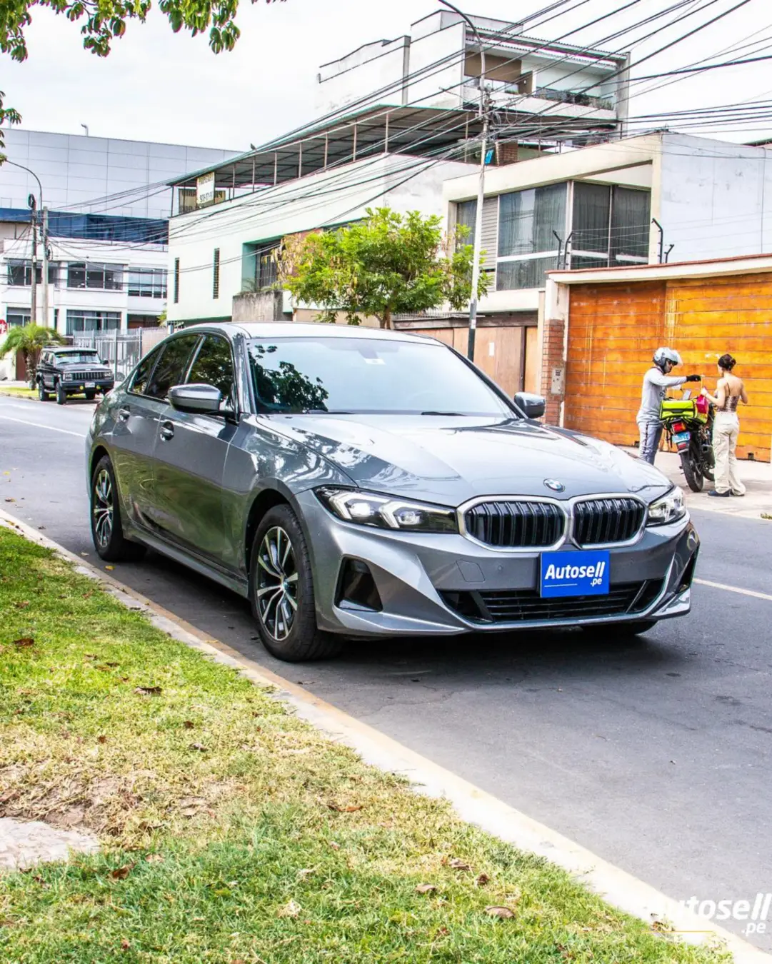 BMW 320i miniatura 6