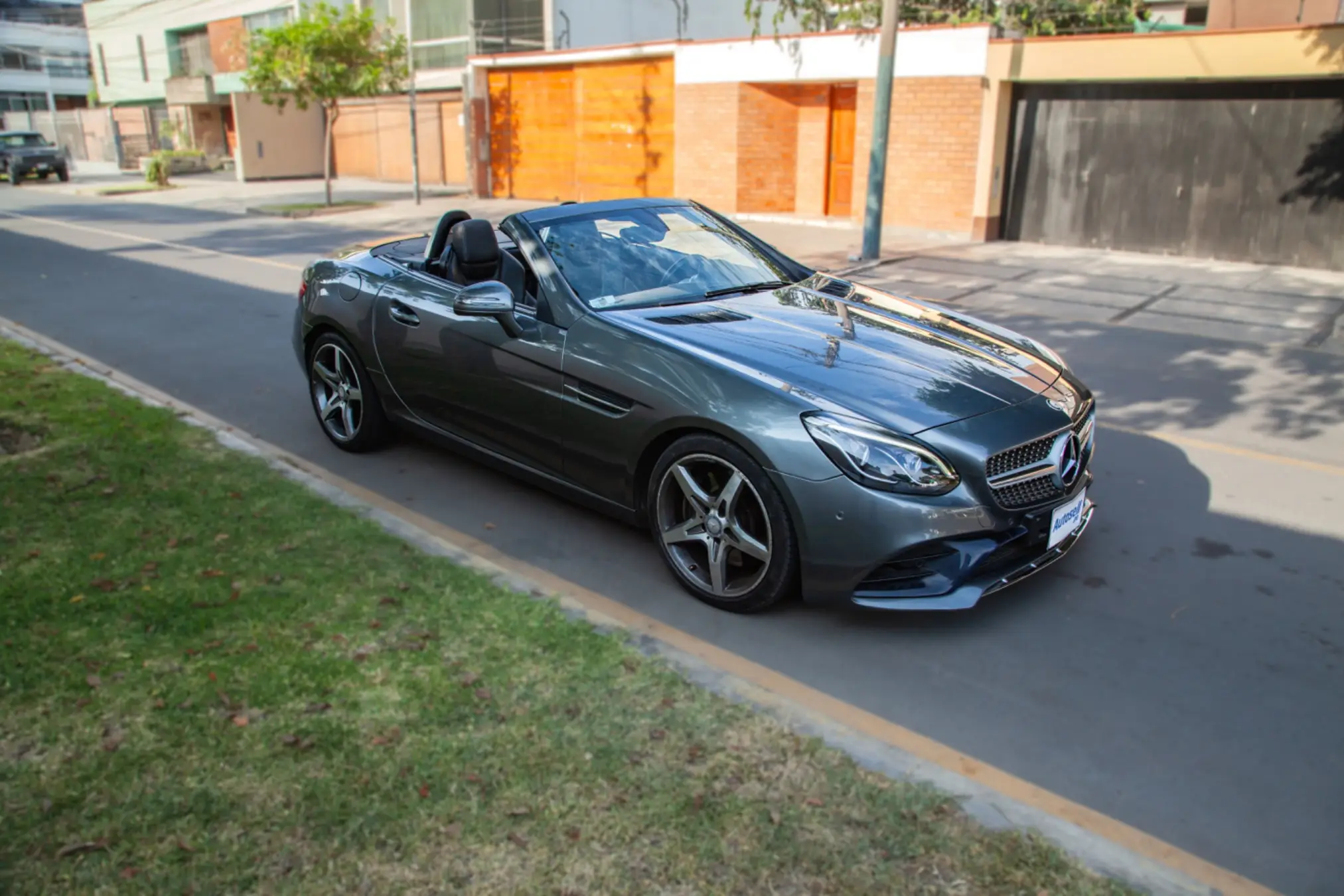 Mercedes Benz SLC 200 miniatura 7