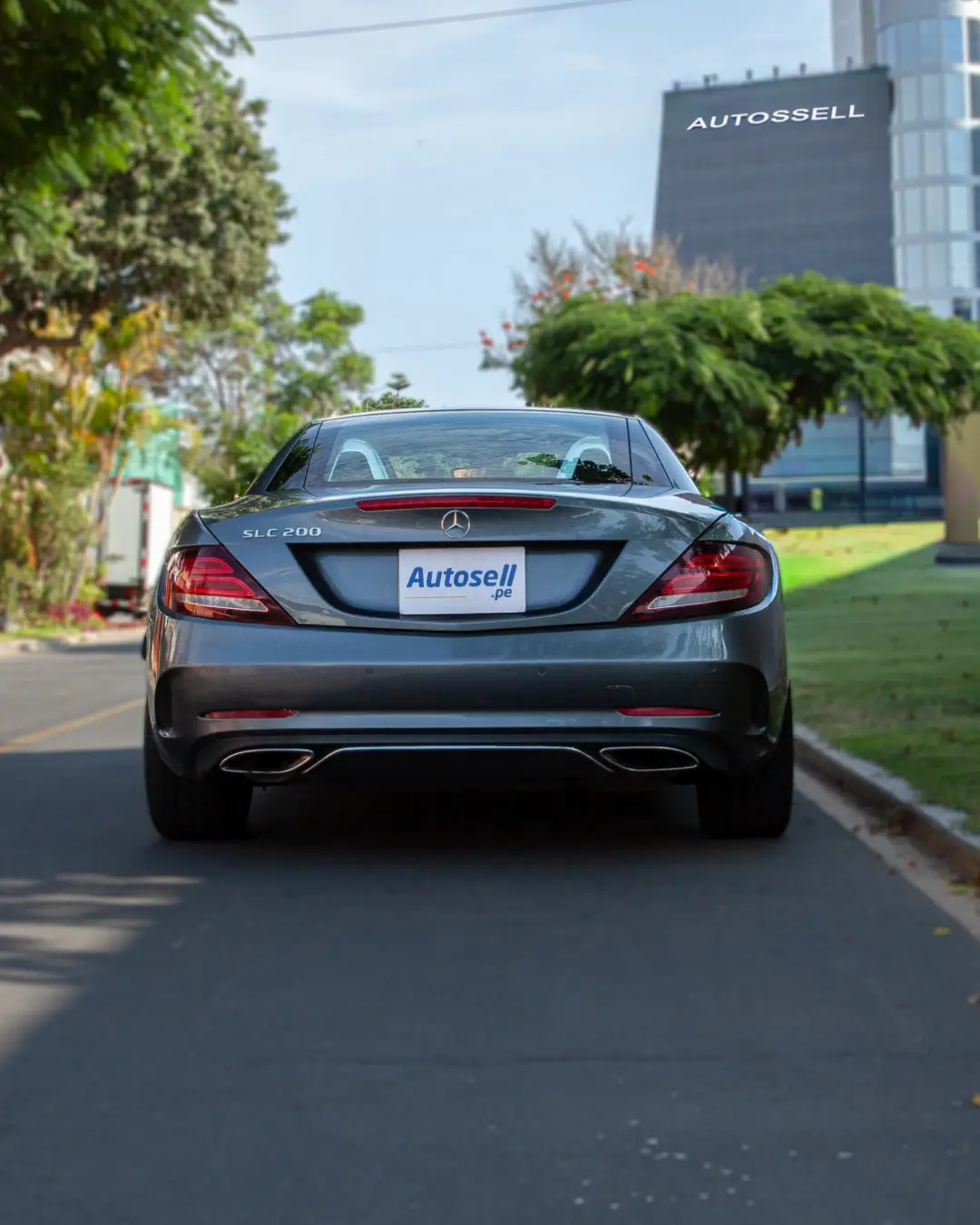 Mercedes Benz SLC 200 miniatura 4