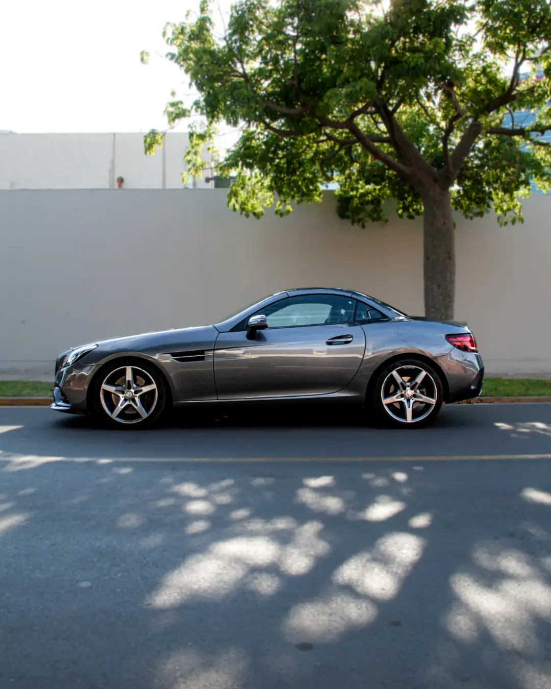 Mercedes Benz SLC 200 miniatura 2