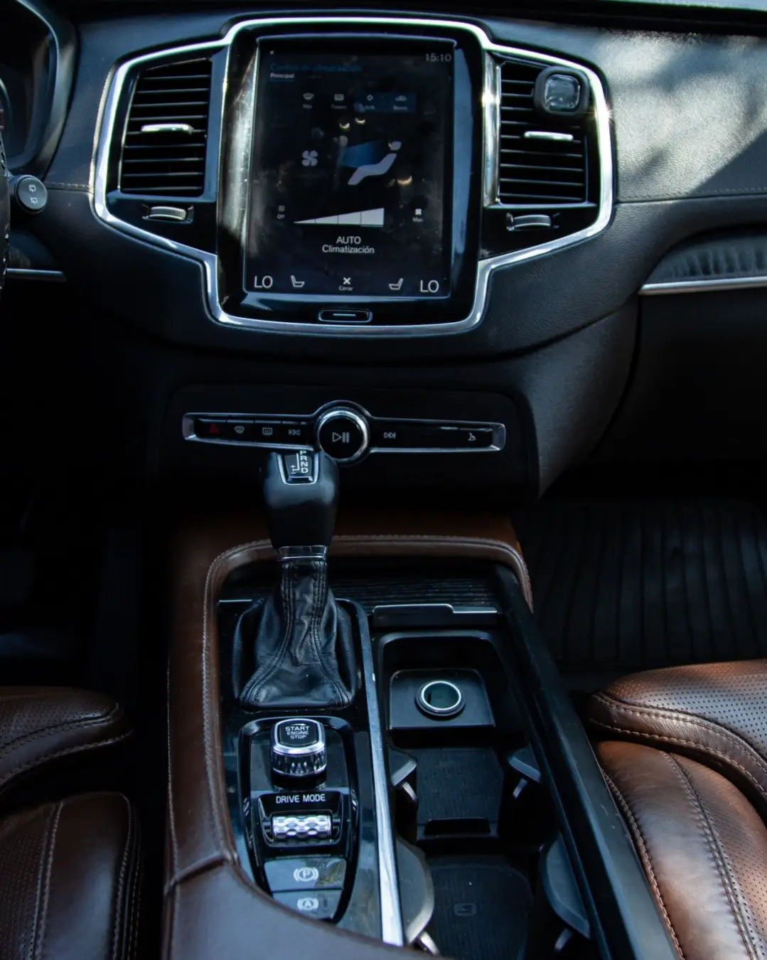 Volvo XC-90 miniatura 13