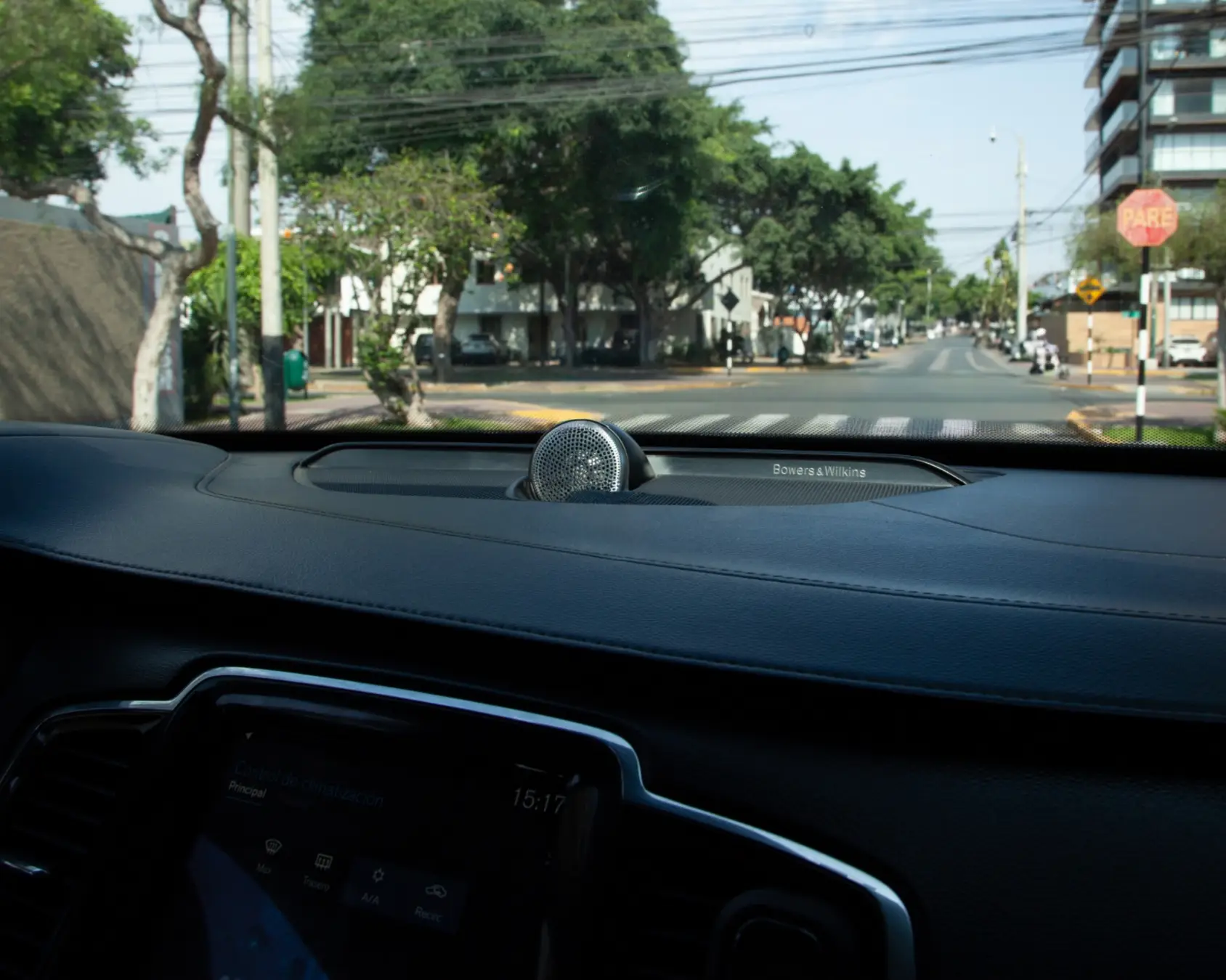 Volvo XC-90 miniatura 11