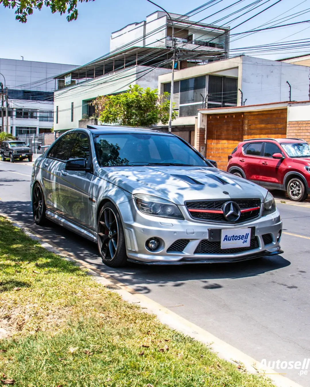 Mercedes Benz C63 AMG