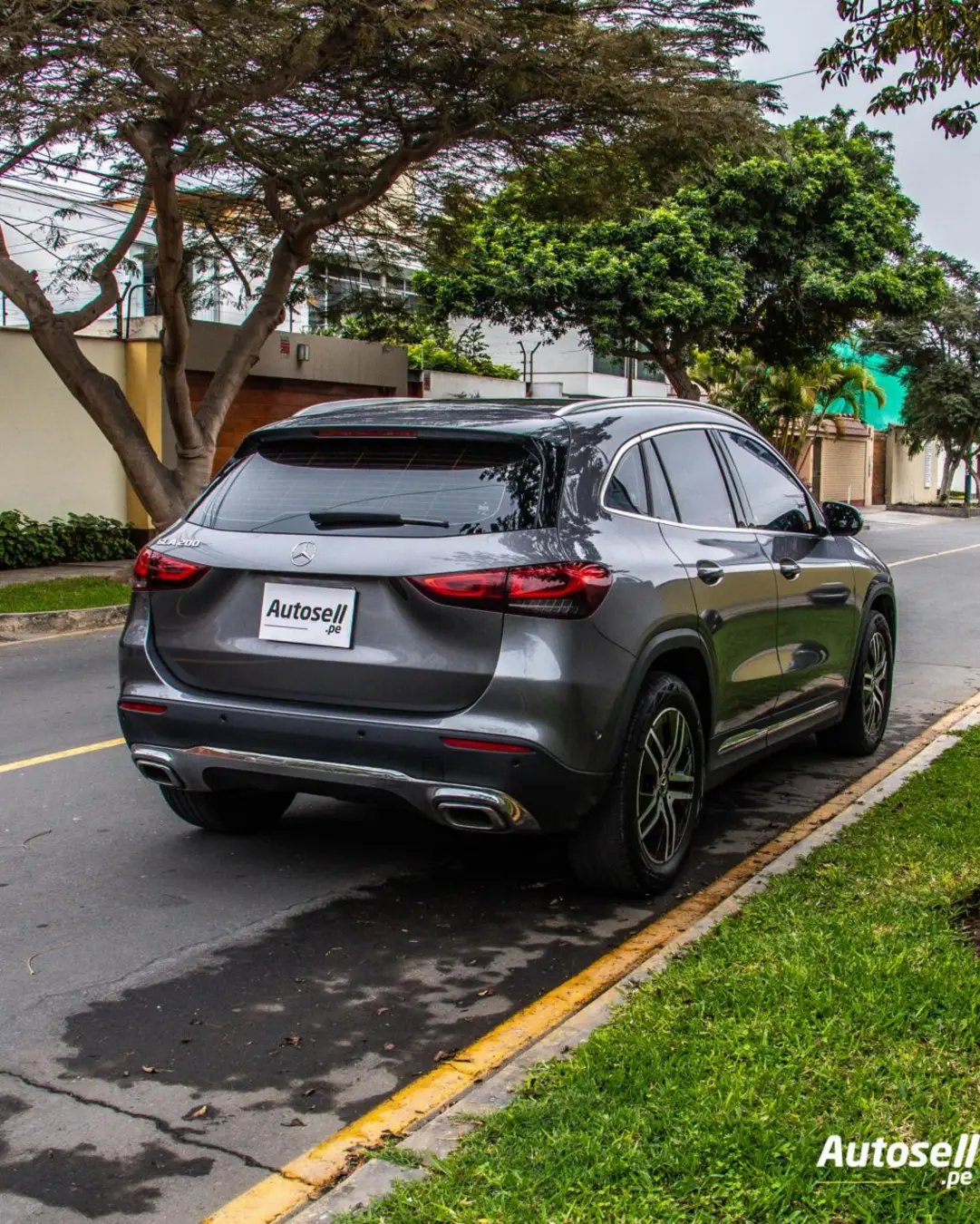 Mercedes Benz GLA 200 miniatura 5