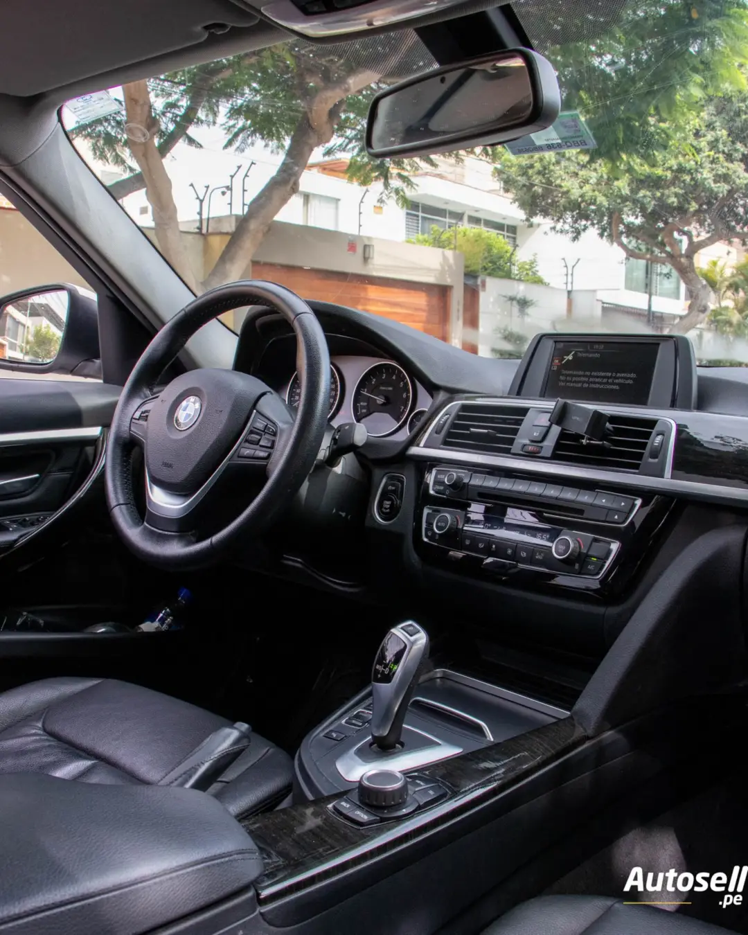 BMW 318i miniatura 10