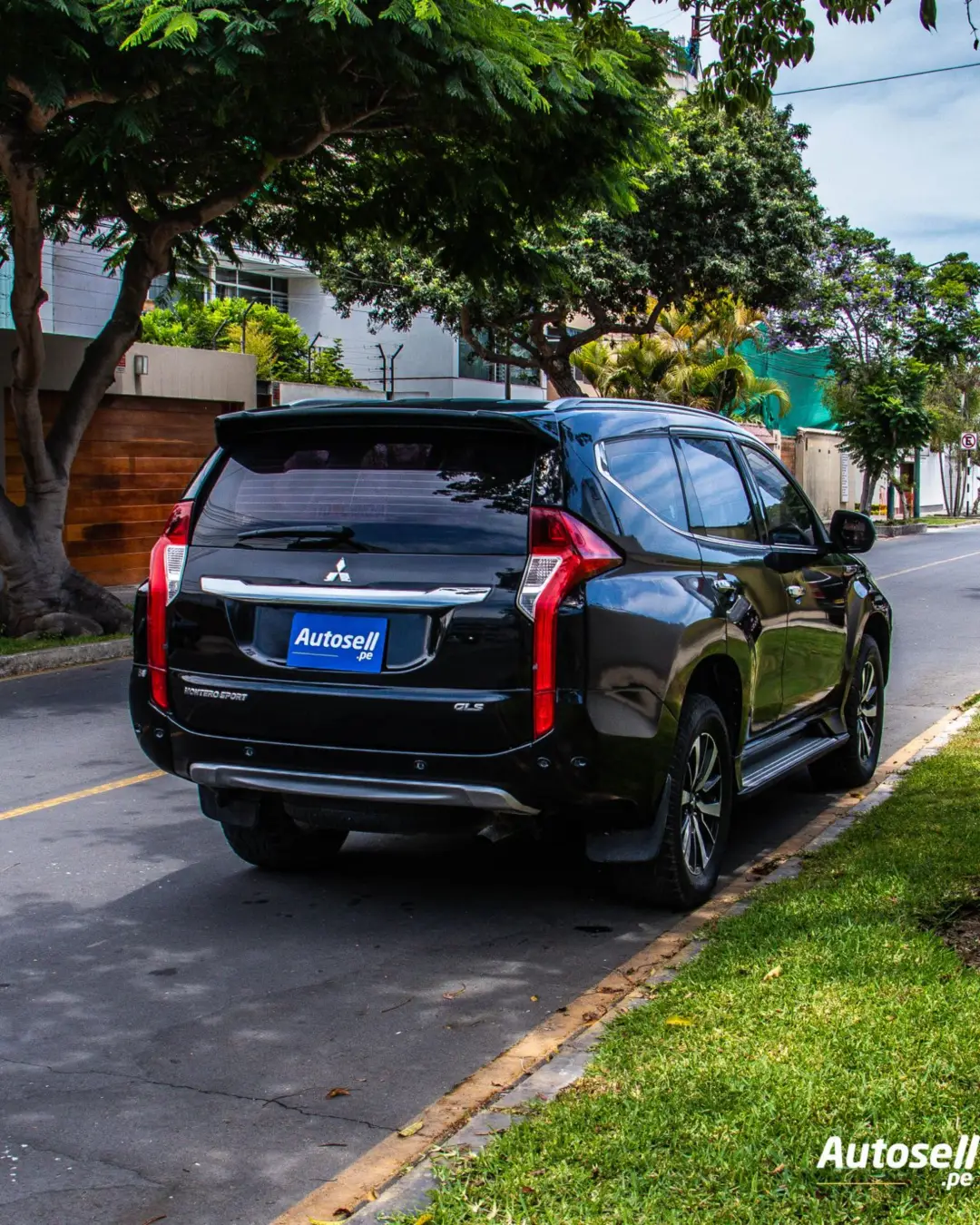 Mitsubishi Montero Sport miniatura 5