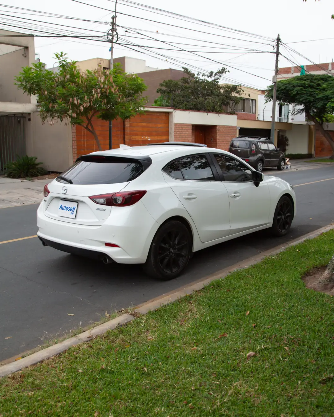 Mazda 3	Sport