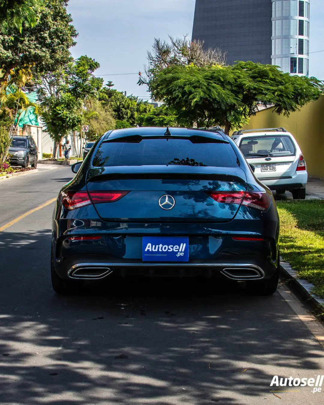 Mercedes Benz CLA 200