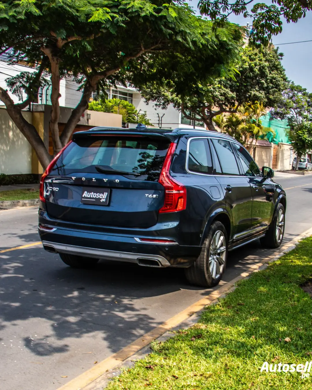 Volvo XC-90