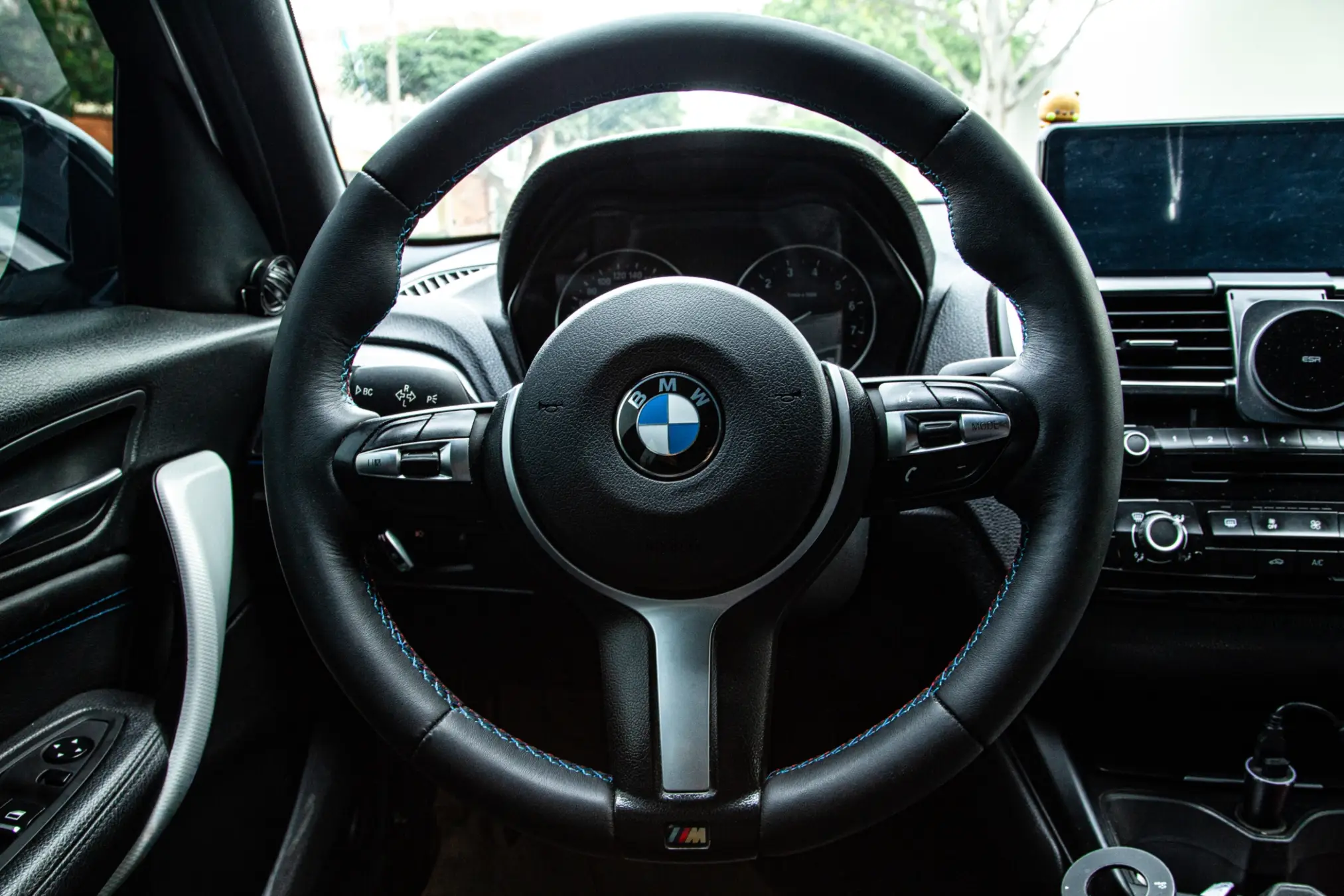 BMW 120i miniatura 12