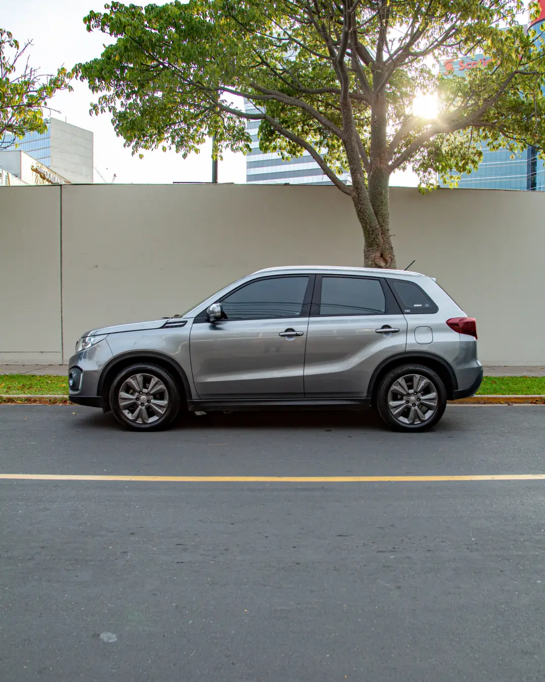 Suzuki Vitara miniatura 2