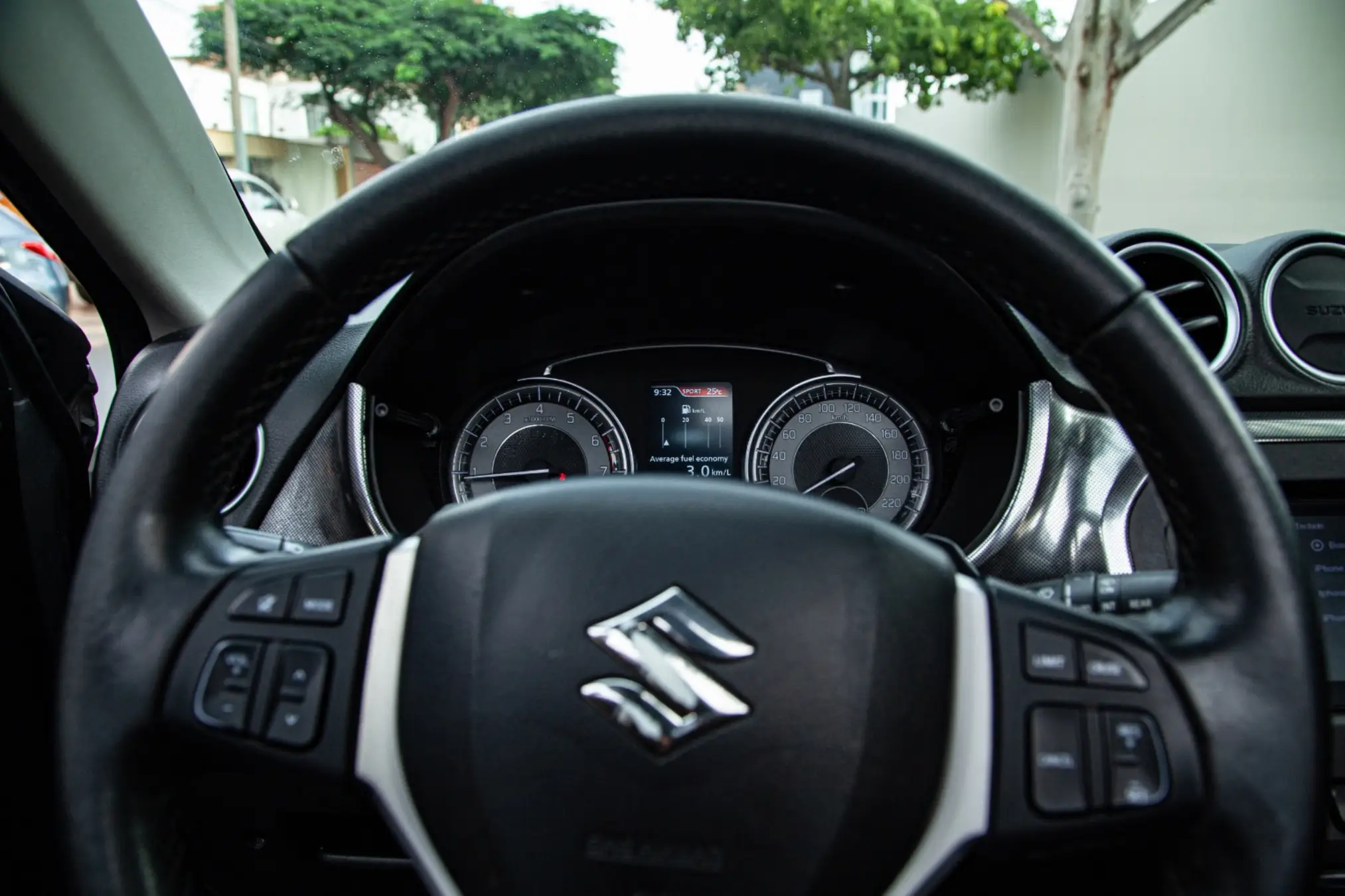 Suzuki Vitara miniatura 15